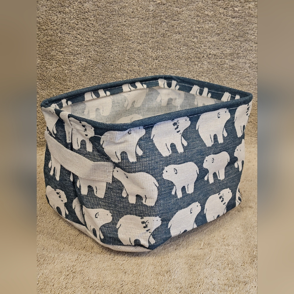 Printed Cotton/Linen Basket w/ Handle, NWOT, Polar Bear